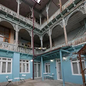 Eva's Pavaroti Tbilisi